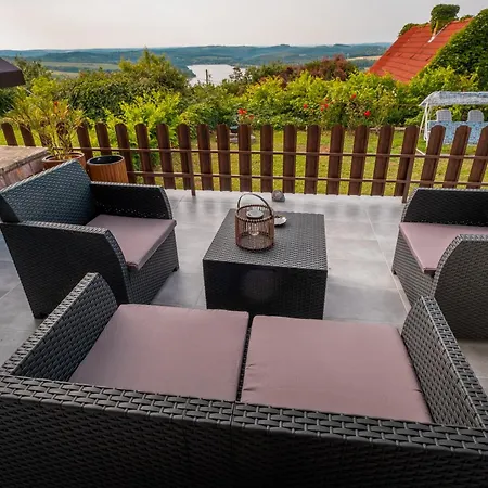 Panorama Haz Орфю